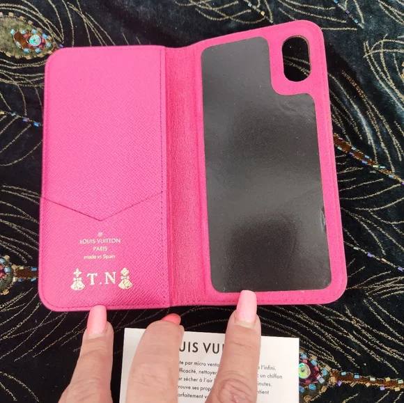 Loius Vuitton Phone Case - Picture 6 of 9